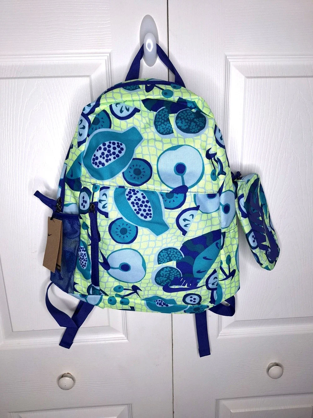 Nike Elemental Big Kids 20L Backpack w Pencil Case Green Blue Fruit HM6895-701